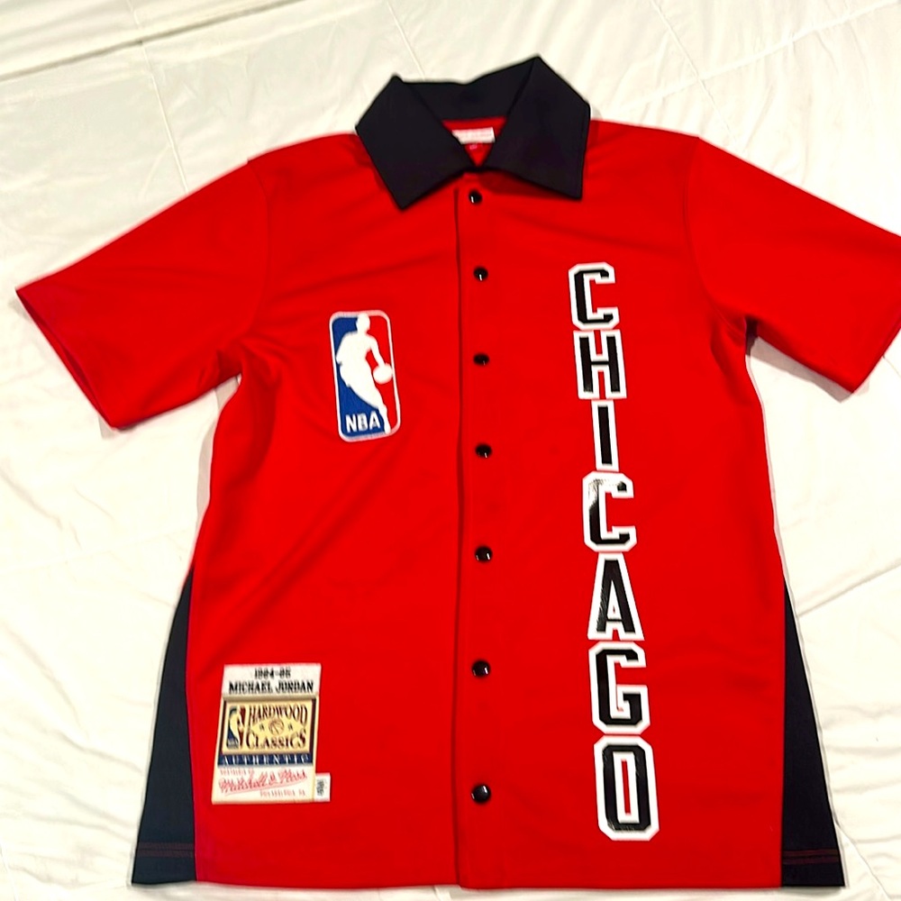 1984-85 Chicago Bulls Warm-up - Michael Jordan